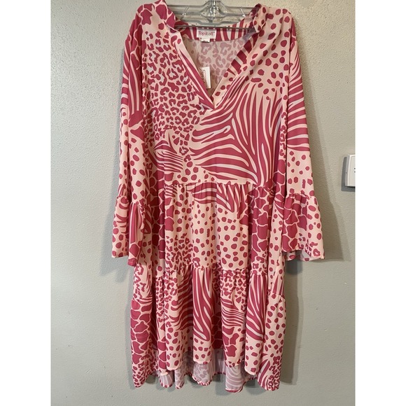 Top It Off Pink White Tropical Leaf 3/4 Bell Sleeve Pullover Dress Size Large - Picture 1 of 11